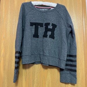Women’s Gray Sweater
